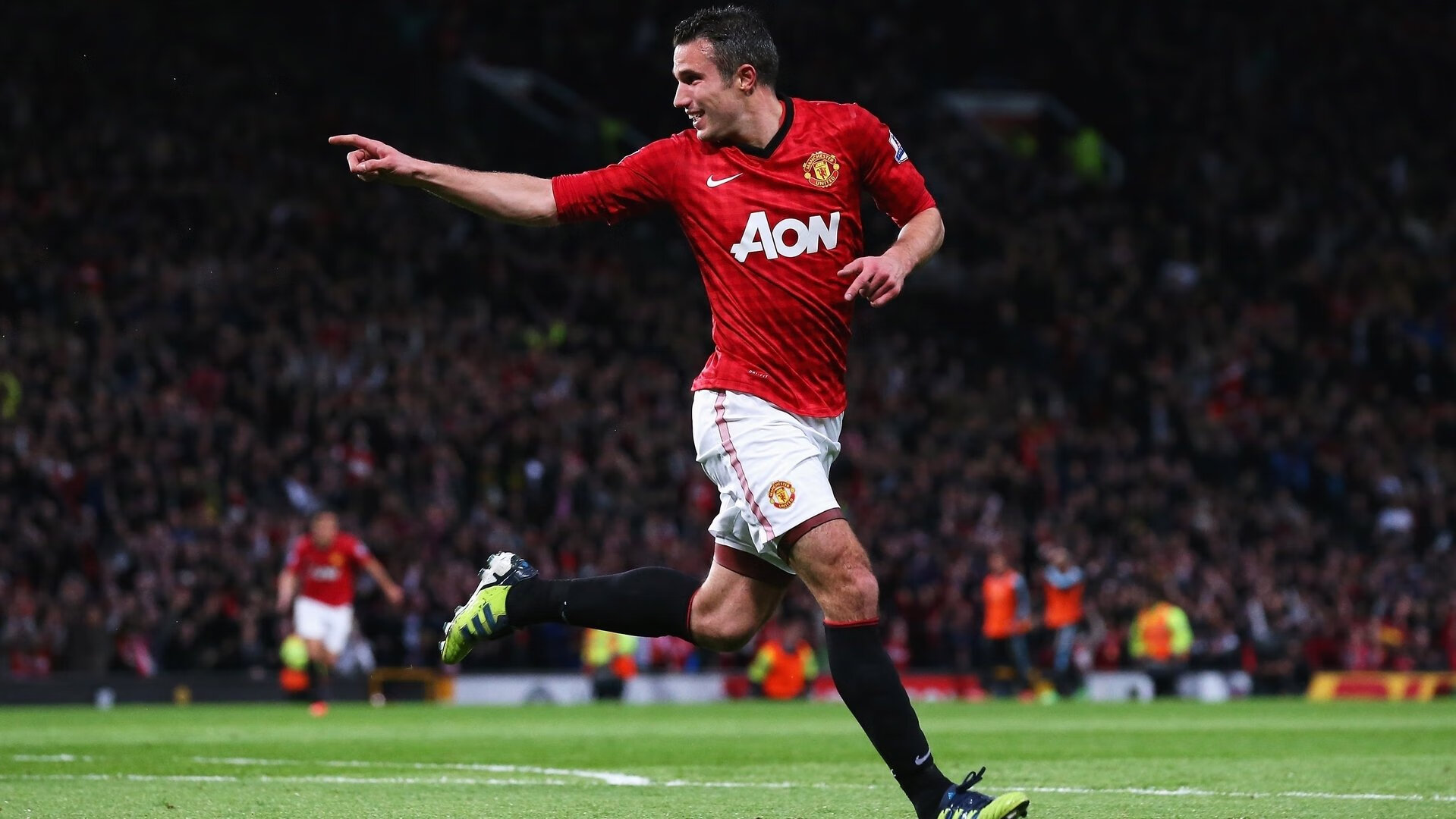 乐动·LDSports(中国)体育官网-又见绝平！巴黎圣日耳曼与国际米兰鏖战至终场，詹姆斯读秒救主